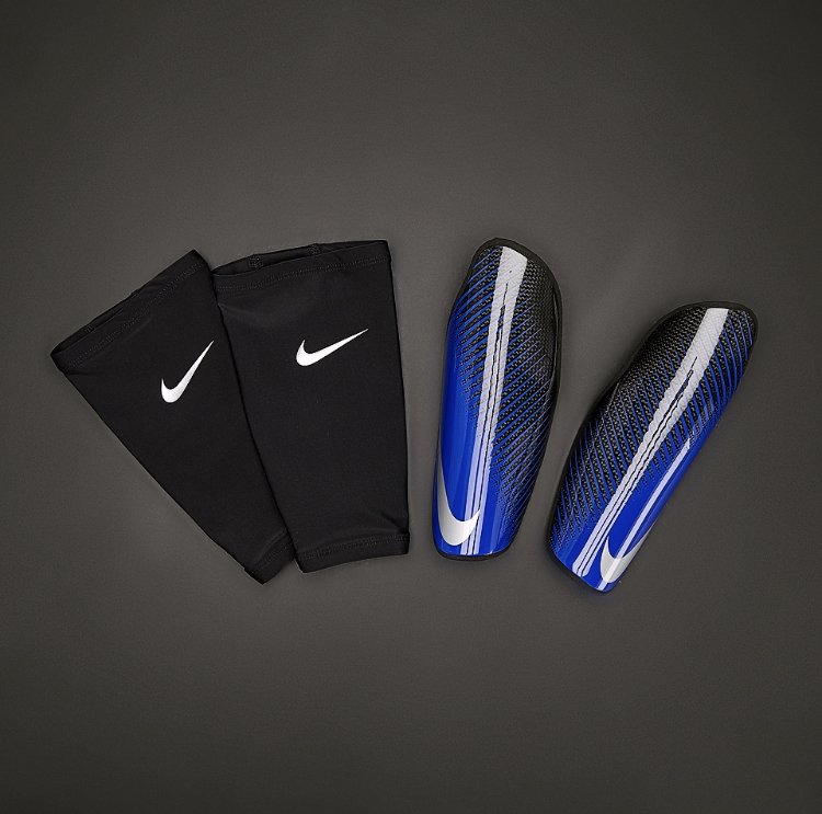 Nike Protega Carbonite Elite - M Размер в Футбол в гр. София - ID34040207 —  Bazar.bg