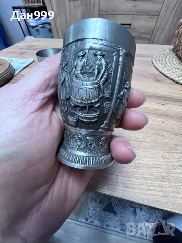 Две колекционерски уникални чаши от калай със сребро, снимка 3 - Антикварни и старинни предмети - 53204801