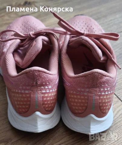 Nike дамски маратонки 37,5, снимка 6 - Маратонки - 56079896