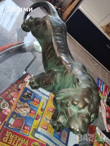 голяма статуетка, снимка 2 - Антикварни и старинни предмети - 48727175