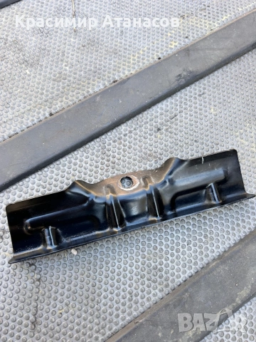 A2126280041. Държач акумулатор планка за Мерцедес CLS. W219. Дизел 