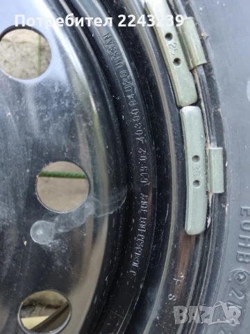 Гума с джанта 215/65/16, снимка 4 - Гуми и джанти - 50774174