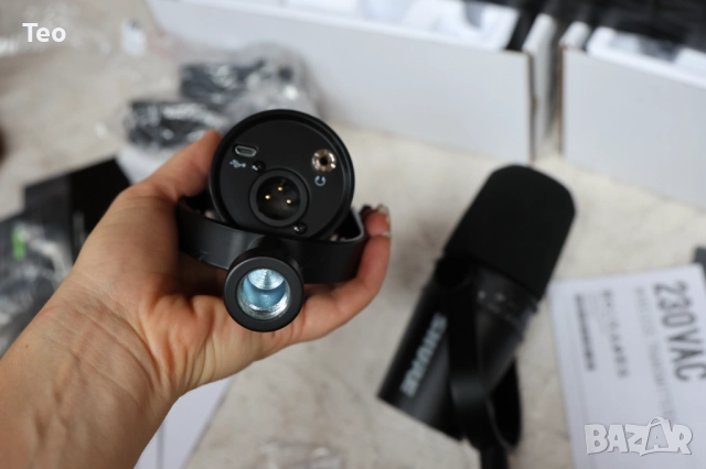 Shure MV7 USB микрофон – 2 бр. , снимка 8 - Микрофони - 52592672