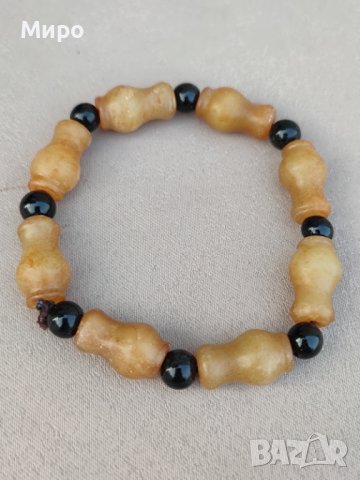 ЕСТЕСТВЕН НЕФРИТ ГРИВНА МЪНИСТА , снимка 1