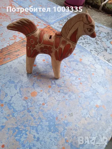 Стара ръчно изработена керамична касичка 