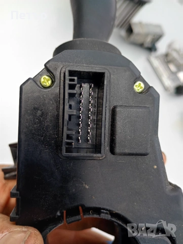 Лостчета фарове, мигачи KIA SPORTAGE 2018 4F96-000487  93404-F1960  4C83MR-1001 , снимка 3 - Части - 53612016