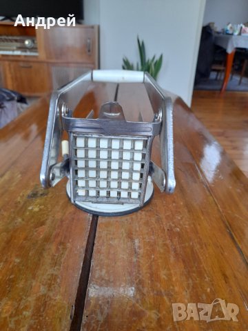 Стар кухненски уред за рязане на картофи #3, снимка 2 - Антикварни и старинни предмети - 40001054