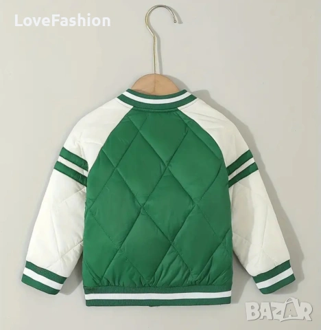 Детско пролетно яке размер 4/5 год, снимка 2 - Детски якета и елеци - 53842844