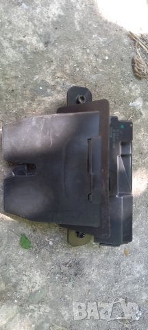 Брава заден капак Ford Fiesta VI, снимка 2 - Части - 41103810