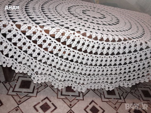 покривка за маса плетена на една кука, снимка 3 - Покривки за маси - 41868382