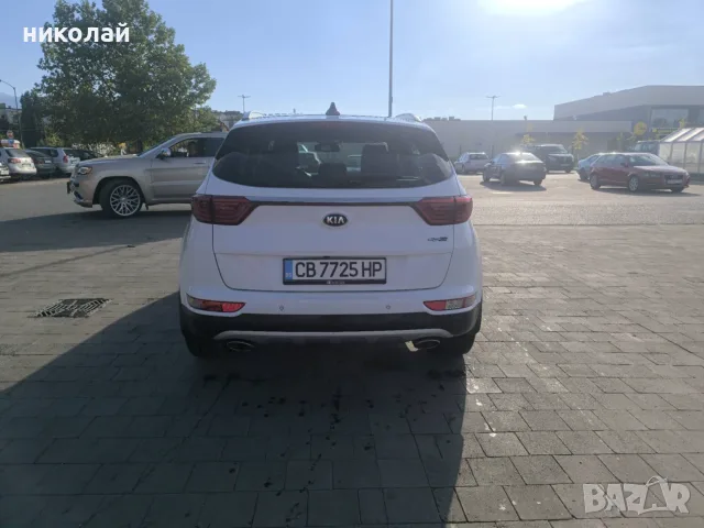 Kia Sportage 2,0 CDTI, снимка 8 - Автомобили и джипове - 56074096