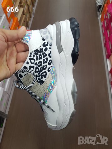 Маратонки, снимка 3 - Маратонки - 42394996