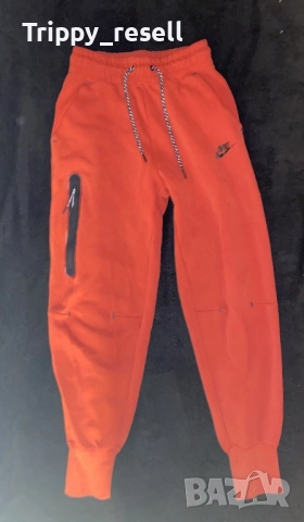 Дамско долнище nike tech fleece xs, снимка 2 - Спортни екипи - 52217072