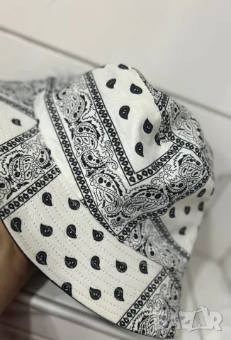 Нова шапка, снимка 2 - Шапки - 48964956