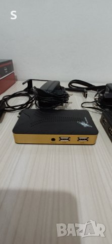 Сателитни приемници, снимка 4 - Приемници и антени - 39674379