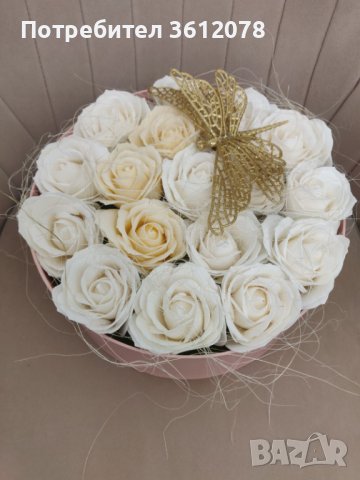 Кутия с рози , снимка 2 - Романтични подаръци - 39605733