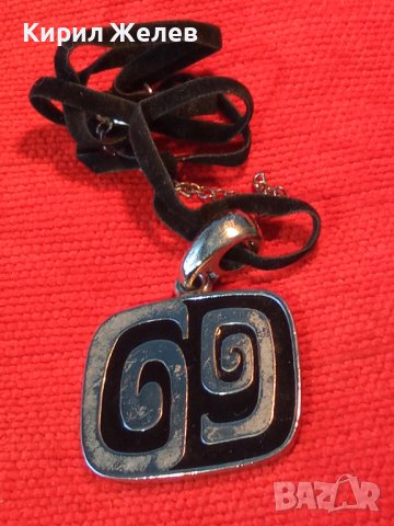 КРАСИВ ДИЗАЙНЕРСКИ ФЕШЪН АРТ СРЕБРИСТ ЕМАЙЛИРАН МЕДАЛЬОН СТИЛИЗИРАНО ОРНАМЕНТИРАН 31448, снимка 2 - Колиета, медальони, синджири - 38056344