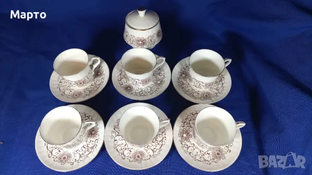 Български костен порцелан, 5 чашки, 5 чинийки, захарничка с капаче, снимка 9 - Чаши - 50188940