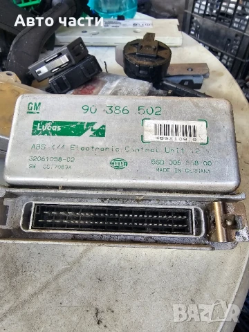 Модул ABS за Opel Corsa B Hatchback (03.1993 – 12.2002), № 90 386 502 / 90386502