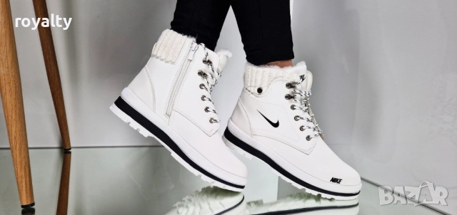 Nike дамски боти , снимка 2 - Дамски боти - 52022660