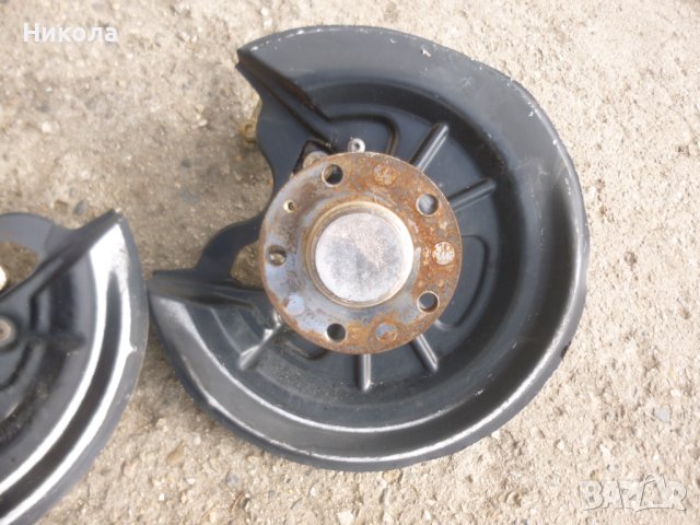 Шенкели,главини за Фолксваген  Голф 5 2.0 ТДИ, снимка 3 - Части - 44437327