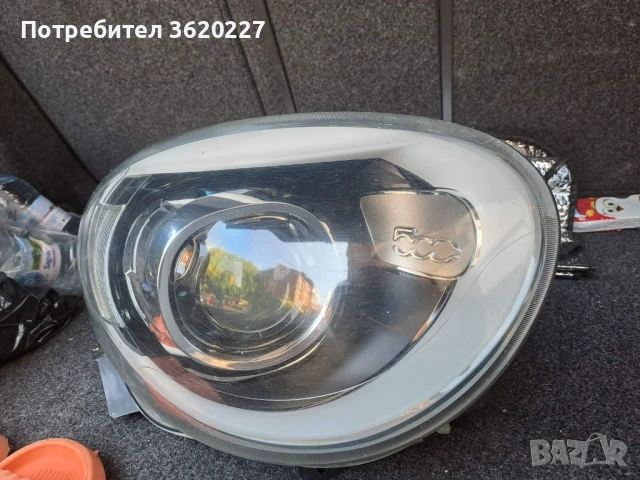 Продавам десен фар и десен стоп за фиат 500х 2018г