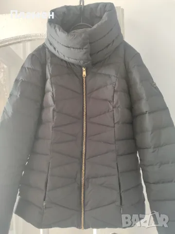 Дамско Пухено яке Guess Alyssa , M размер, снимка 9 - Якета - 48014102