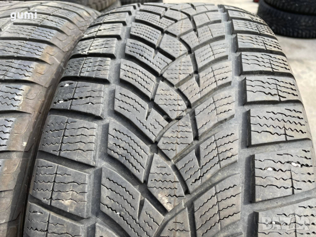 2бр зимни гуми 235/55/17 GOODYEAR, H102, снимка 2 - Гуми и джанти - 36372272