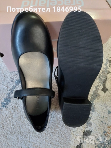 33номер,в отлично състояние,без забележки, снимка 4 - Детски обувки - 52751892