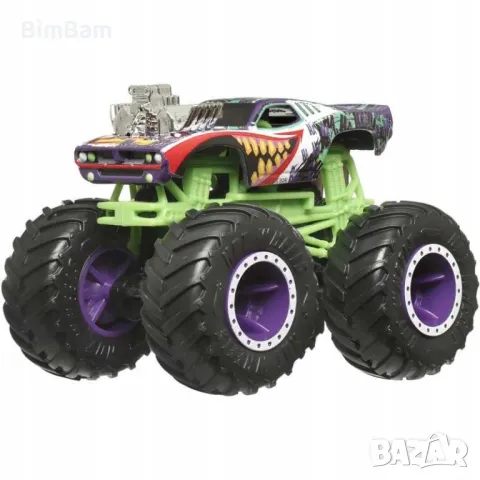Комплект Hot Wheels Monster Trucks - Batman & The Joker / Батман и Жокера, снимка 3 - Коли, камиони, мотори, писти - 48550037