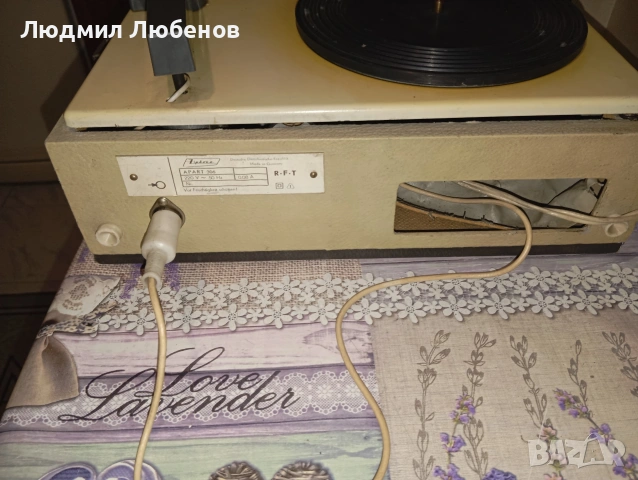 Малък немски грамофон RFT Ziphona apart 306, снимка 6 - Грамофони - 53237480