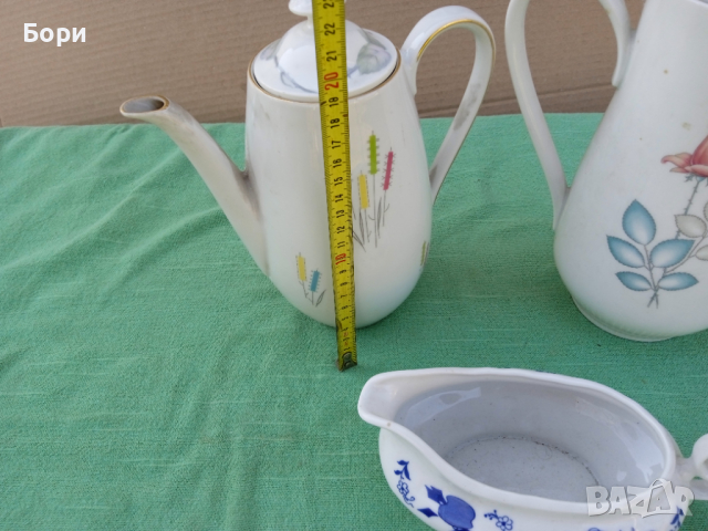 Стари порцеланови чайници и сосиера, снимка 10 - Аксесоари за кухня - 36242551