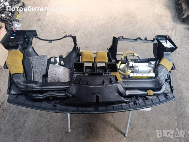 Арматурно табло за Toyota Auris / Тойота Аурис , снимка 3 - Части - 52892169