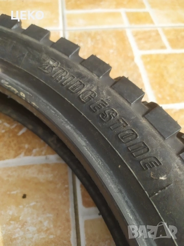 Две Мотоциклетни гуми Bridgestone 90 100 19. и 120 70 18., снимка 4 - Гуми и джанти - 53691019