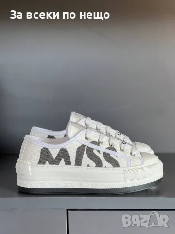 Christian Dior Дамски Маратонки👟Дамски Спортни Обувки Кристиян Диор - Различни Цветове Код E133, снимка 11 - Маратонки - 55799355