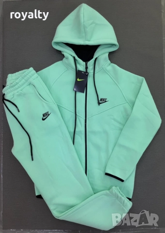 Nike ватиран дамски комплект 