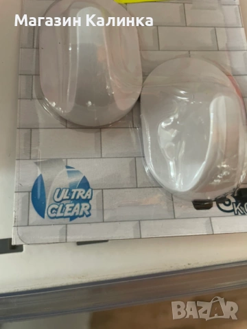 Стилна бяла закачалка за баня