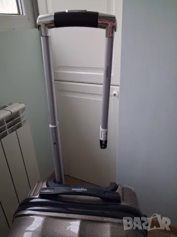 Куфар за ръчен багаж, снимка 4 - Куфари - 50366615