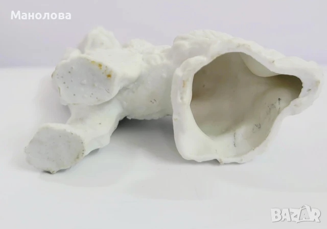 Фигурка на Пудел изработена от не глазиран бисквитен порцелан., снимка 6 - Колекции - 50650102