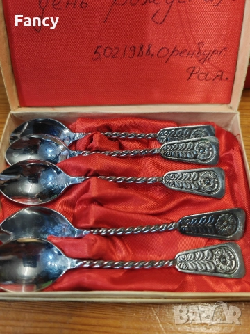 Стари чаени лъжички в кутия, снимка 6 - Антикварни и старинни предмети - 52733988