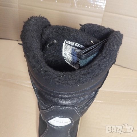 SNICKERS предпазни работни обувки / кубинки Toe Guard ALASKA S3 с бомбе номер 43 , снимка 11 - Други - 52067480