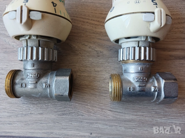 Термоглава - комплект / прав за радиатор, снимка 2 - Радиатори - 53864308