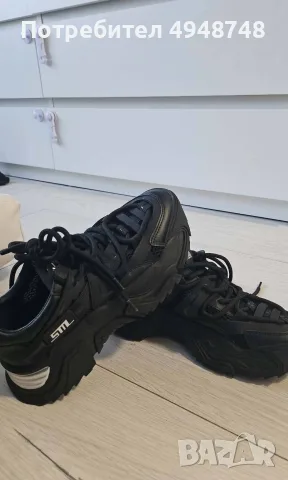 Спортни обувки Steve Madden KINGDOM 