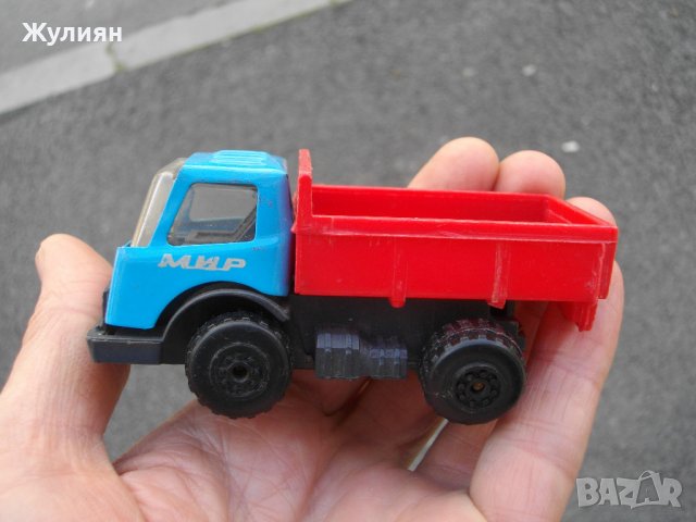СТАРА ЛАМАРИНЕНА ИГРАЧКА КАМИОНЧЕ МИР, снимка 4 - Антикварни и старинни предмети - 40776894