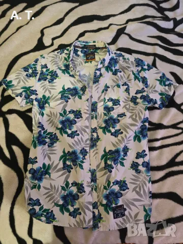 Superdry vintage size M