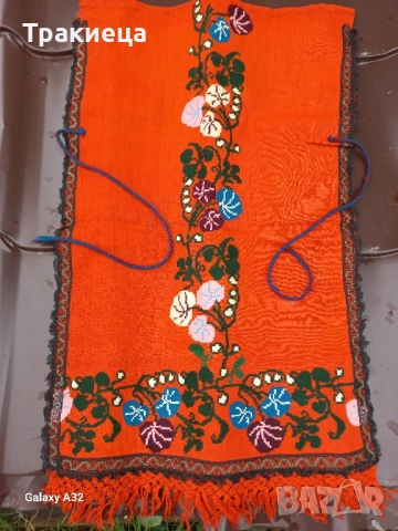 СТАРА РЪЧНО БРОДИРАНА ПРЕСТИЛКА , снимка 2 - Антикварни и старинни предмети - 52232885
