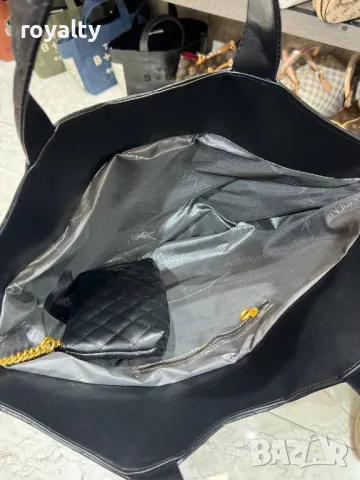 Yves Saint Laurent дамска чанта , снимка 2 - Чанти - 49478590