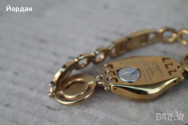 Дамски часовник ''Swatch'', снимка 11 - Дамски - 47882289