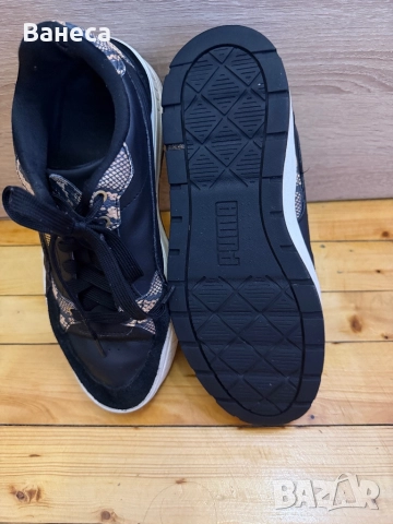 Обувки PUMA, снимка 6 - Маратонки - 52935327