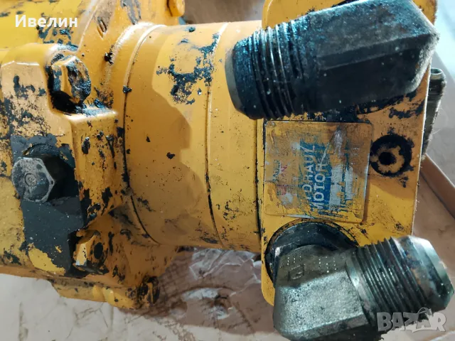 Хидромотор за мини челен товарач Gehl, снимка 3 - Индустриална техника - 48572890